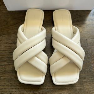 Anine Bing Eve Sandal in Ivory, Size 38